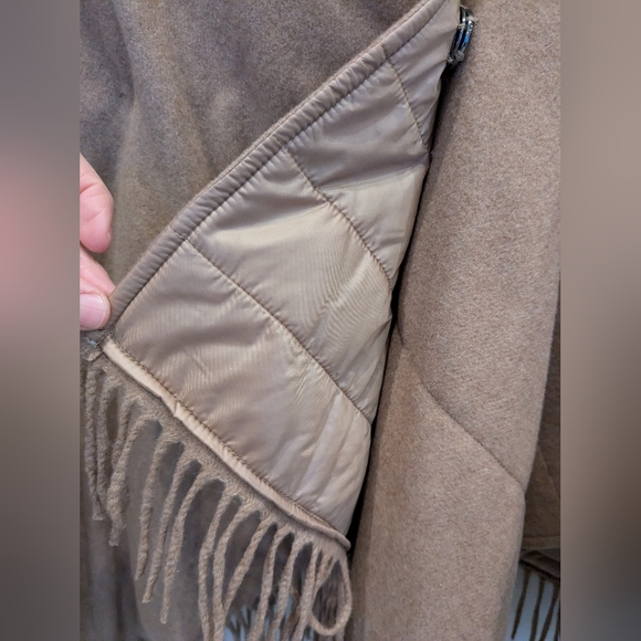 Seventy Venezia Cape Italian Designer Poncho Wool Fringe - Picture 6 of 7